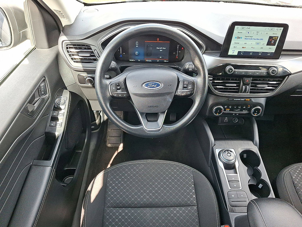 Certified 2025 Ford Escape Active AWD/4WD image 27