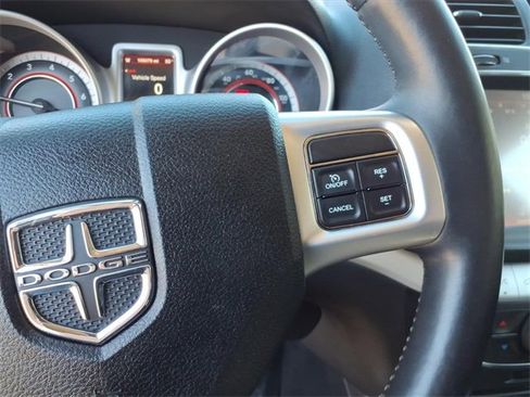 Used 2014 Dodge Journey SXT w/ Flexible Seating Group image 10