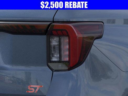 New 2026 Ford Explorer ST image 21
