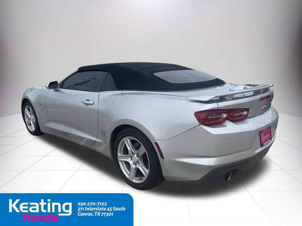 Used 2019 Chevrolet Camaro LT RWD image 10
