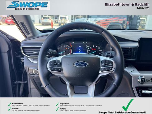 Used 2023 Ford Explorer XLT w/ Equipment Group 202A AWD/4WD image 21