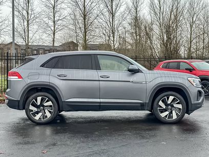 Used 2024 Volkswagen Atlas Cross Sport SE