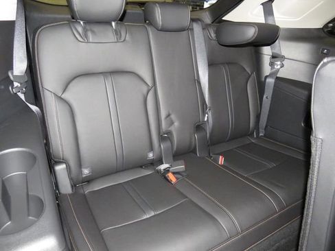 New 2025 MAZDA CX-90 3.3 Turbo w/ Preferred Package image 14