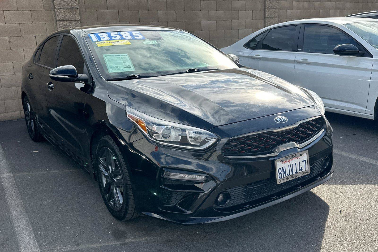 Used 2020 Kia Forte GT-Line FWD image 2