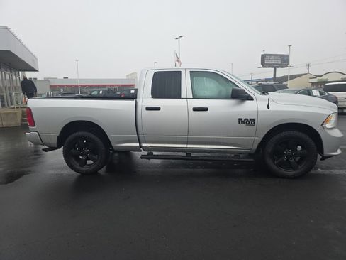 Used 2019 RAM 1500 Express w/ Express Value Package image 4