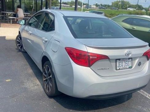 Used 2018 Toyota Corolla SE w/ Carpet Mat Package (TMS) FWD image 7