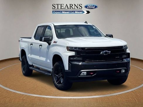 Used 2020 Chevrolet Silverado 1500 LT Trail Boss AWD/4WD image 1