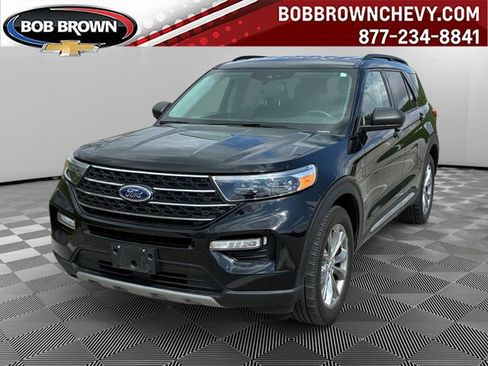 Used 2021 Ford Explorer XLT w/ Equipment Group 202A AWD/4WD image 1