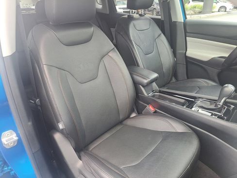Certified 2022 Jeep Compass Limited AWD/4WD image 35