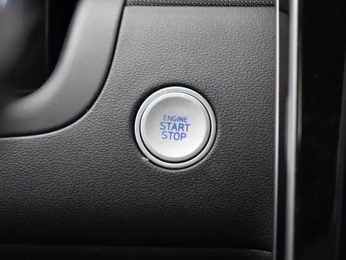 Used 2024 Hyundai Tucson Limited image 30