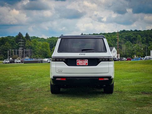 New 2026 Jeep Grand Wagoneer 4WD w/ Quick Order Packge 29V Upland image 4