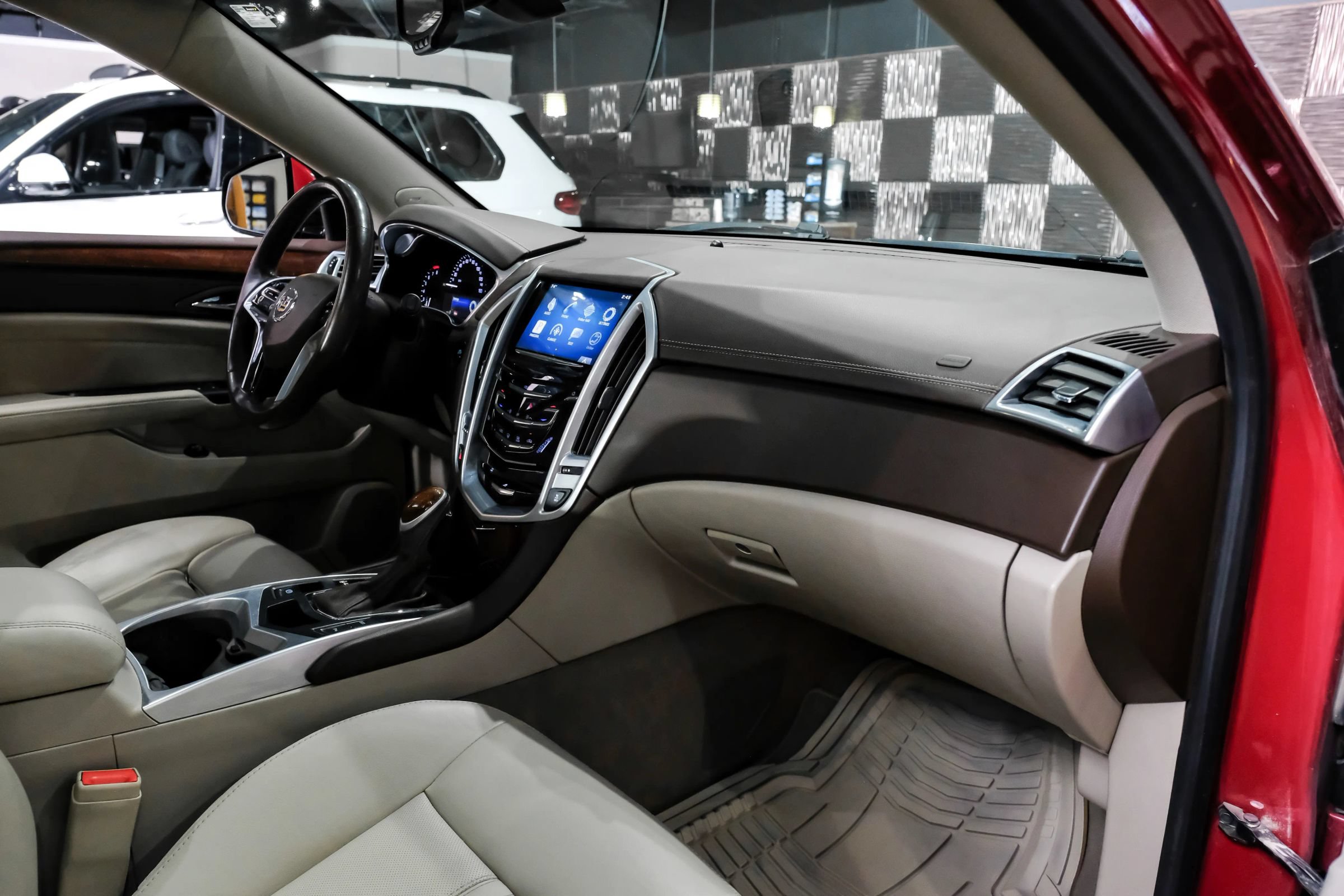 Used 2016 Cadillac SRX Luxury FWD image 14