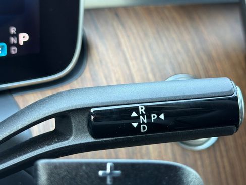 Certified 2025 Mercedes-Benz C 300 Sedan image 24