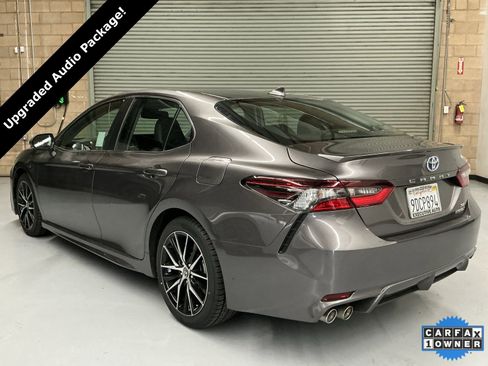 Used 2023 Toyota Camry SE image 7