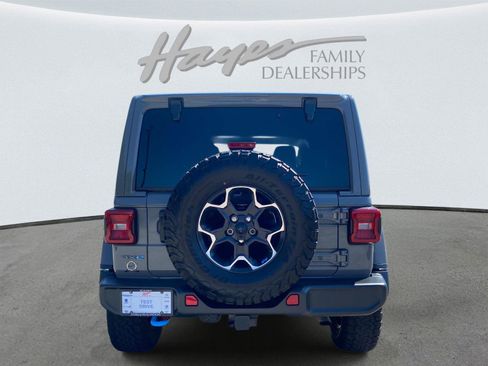 Used 2023 Jeep Wrangler Unlimited Rubicon 4xe w/ Cold Weather Group AWD/4WD image 4