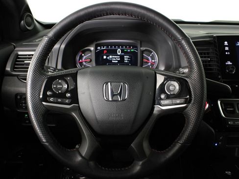Used 2024 Honda Passport Black Edition image 8