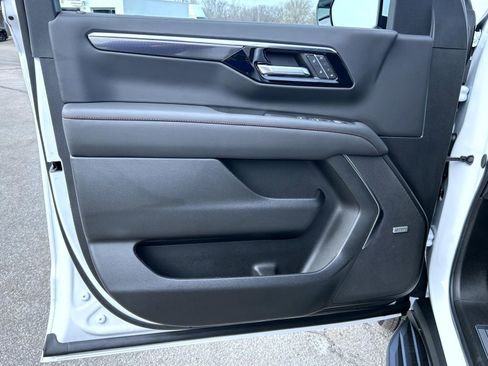 New 2026 Chevrolet Suburban RST w/ Comfort Package image 9