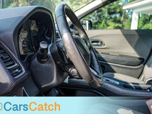 Used 2019 Honda HR-V Sport image 18
