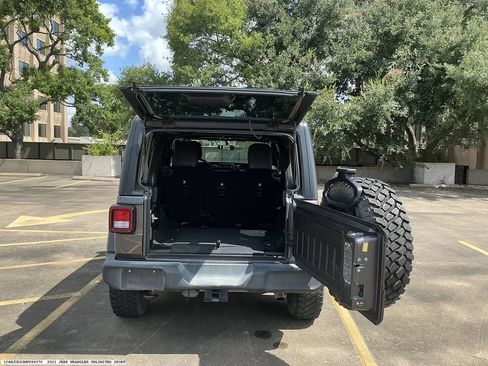 Used 2021 Jeep Wrangler Unlimited Sport AWD/4WD image 9