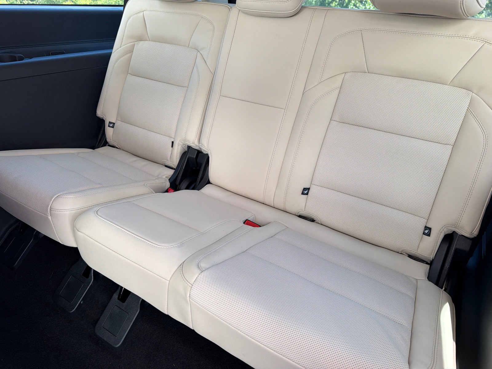 New 2027 Lincoln Navigator L Premier AWD/4WD image 21