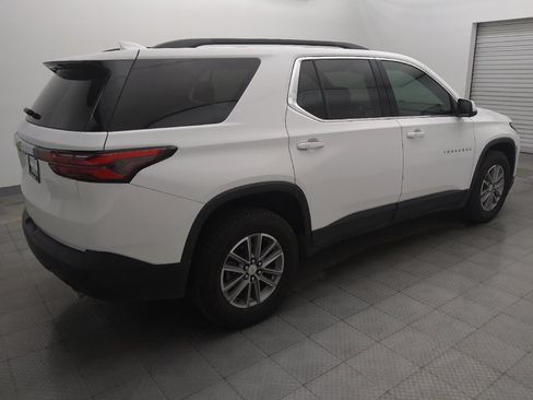 Used 2022 Chevrolet Traverse LT FWD image 10