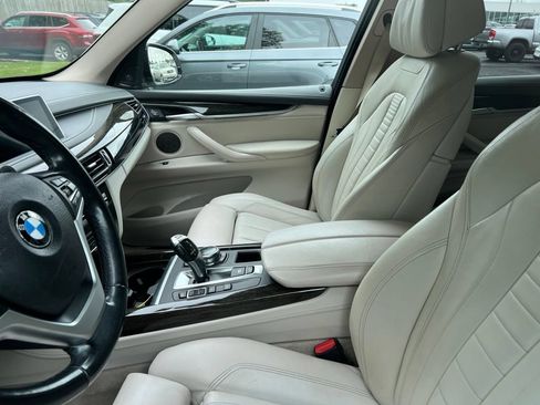 Used 2015 BMW X5 xDrive35i AWD/4WD image 9