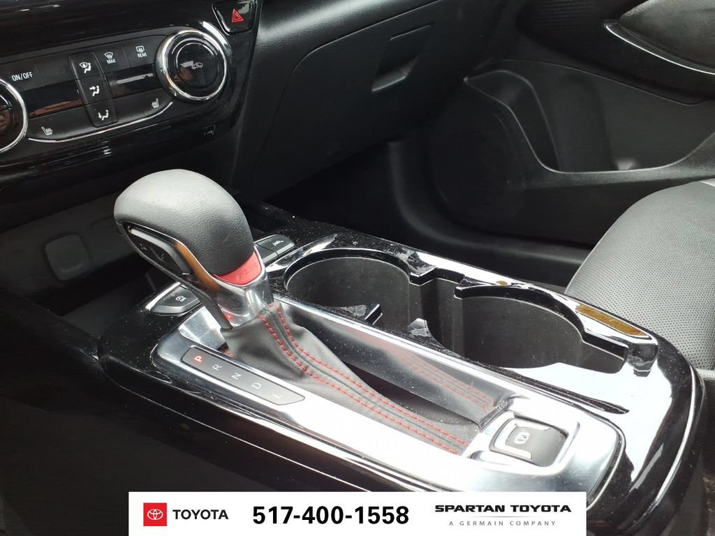 Used 2024 Chevrolet Trax RS w/ Driver Confidence Package FWD image 22