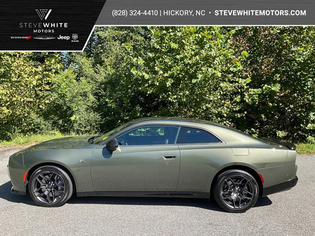 Used 2026 Dodge Charger Scat Pack AWD/4WD image 1