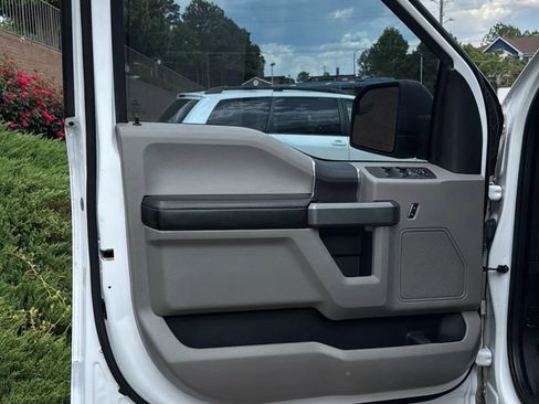 Used 2016 Ford F150 XLT w/ Trailer Tow Package AWD/4WD image 10