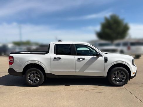 New 2026 Ford Maverick XLT w/ Equipment Group 301A AWD/4WD image 4