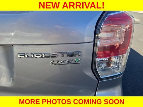 Used 2017 Subaru Forester 2.5i Touring image 10