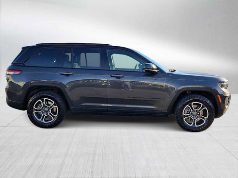 Used 2022 Jeep Grand Cherokee Trailhawk w/ Luxury Tech Group III image 9