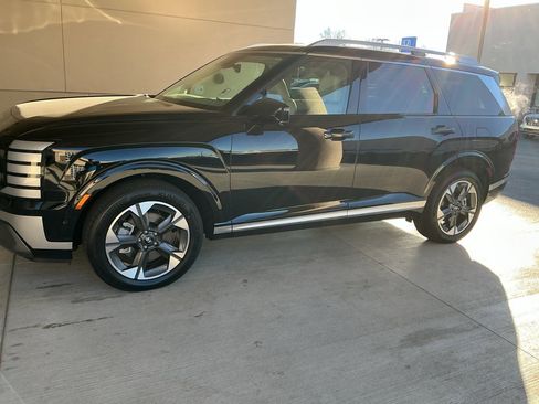 New 2026 Hyundai Palisade Limited image 2