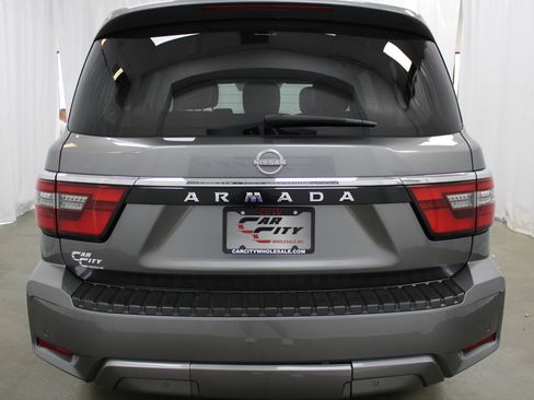 Used 2024 Nissan Armada SV AWD/4WD image 7