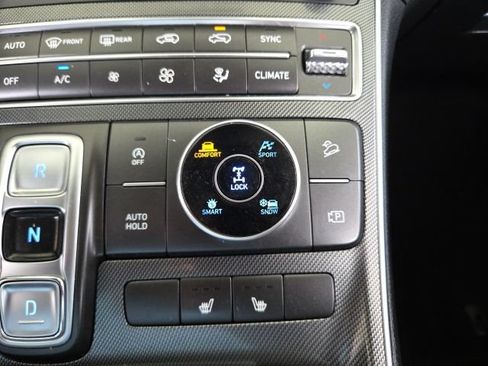 Used 2023 Hyundai Santa Fe SEL w/ Cargo Package AWD/4WD image 11