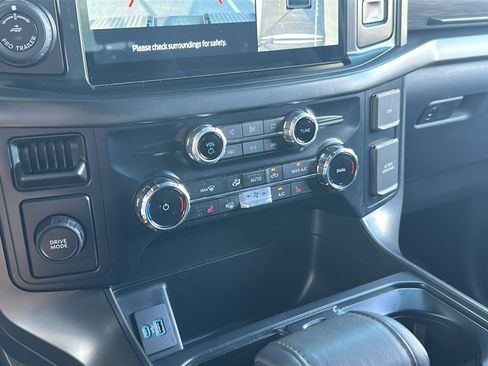 Used 2024 Ford F150 XLT w/ Equipment Group 302A MID image 33