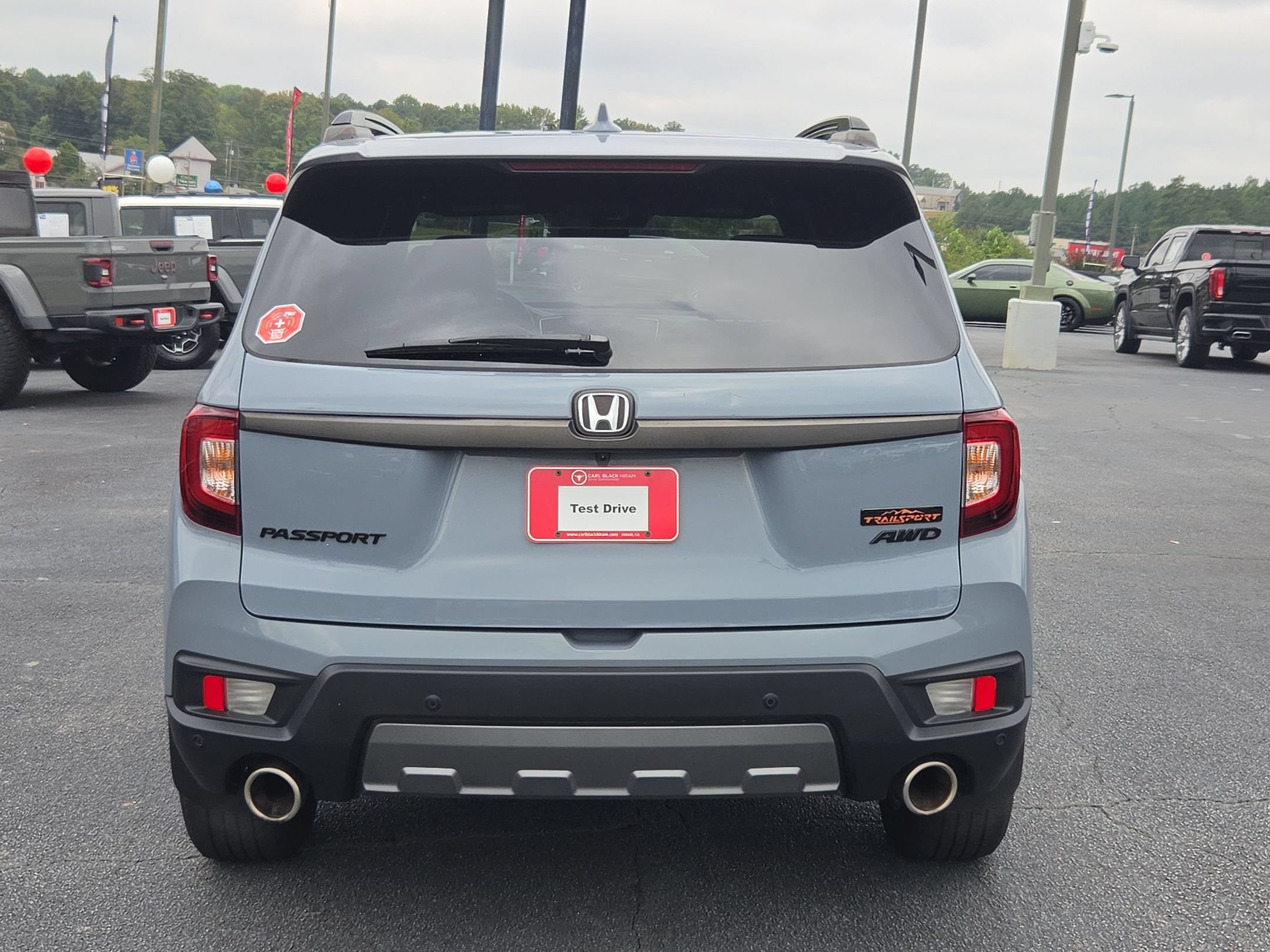 Used 2023 Honda Passport TrailSport image 6
