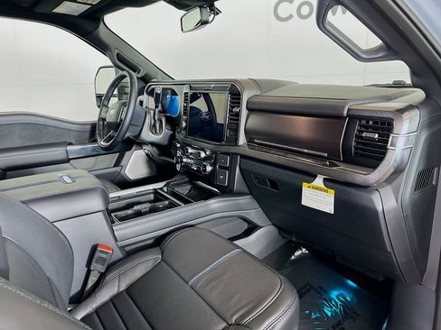 New 2026 Ford F350 Platinum image 30