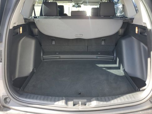 Used 2020 Honda CR-V LX image 17