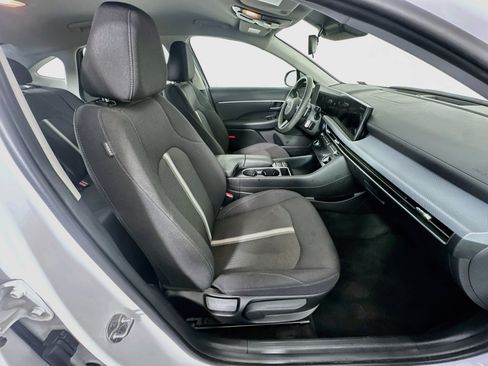 Used 2024 Hyundai Sonata SEL FWD image 31