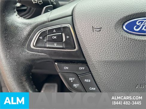 Used 2017 Ford Escape SE w/ Equipment Group 201A AWD/4WD image 29