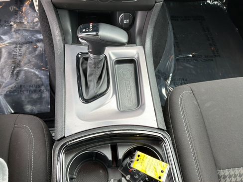 Used 2022 Dodge Charger GT w/ Blacktop Package image 13