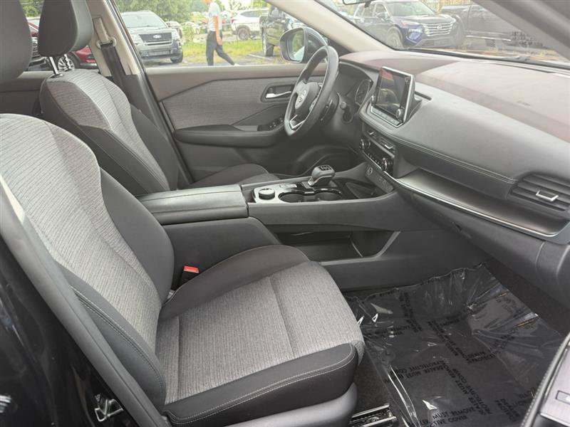 Used 2023 Nissan Rogue SV AWD/4WD image 27