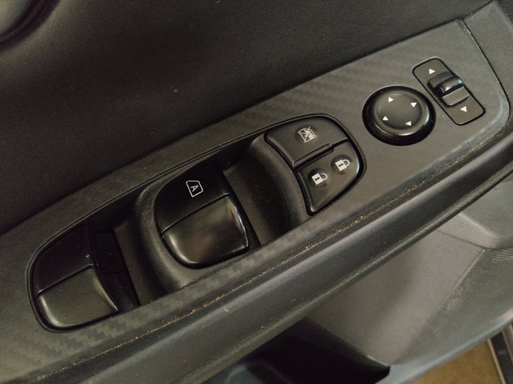 Used 2024 Nissan Sentra SV w/ All-Weather Package FWD image 27