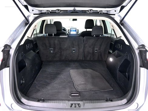 Used 2022 Ford Edge SE AWD/4WD image 29