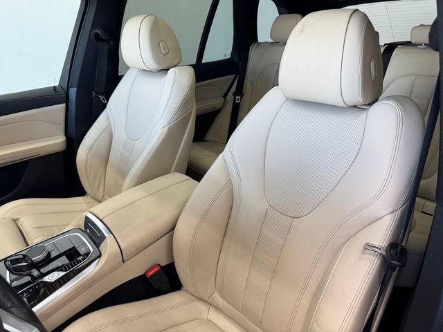Used 2021 BMW X5 sDrive40i w/ Premium Package RWD image 41