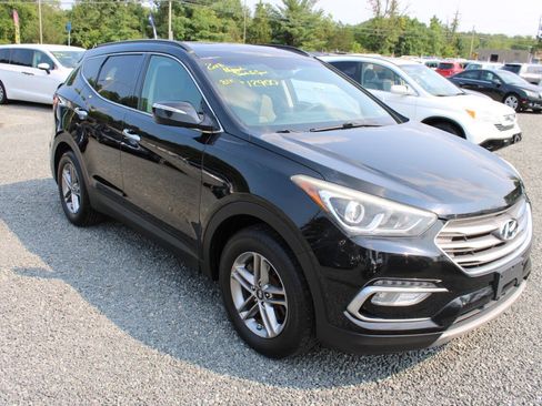 Used 2018 Hyundai Santa Fe Sport w/ 2.4L Value Package 02 AWD/4WD image 4