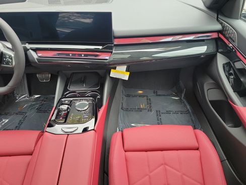 New 2026 BMW 550e xDrive w/ Executive Package AWD/4WD image 16