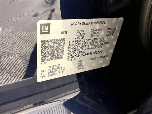 Certified 2020 GMC Yukon Denali w/ Denali Premium Package AWD/4WD image 35
