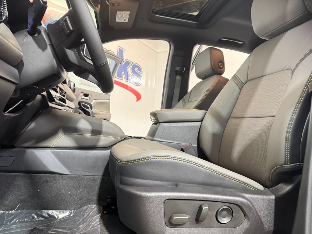 New 2026 Chevrolet Colorado ZR2 AWD/4WD image 8